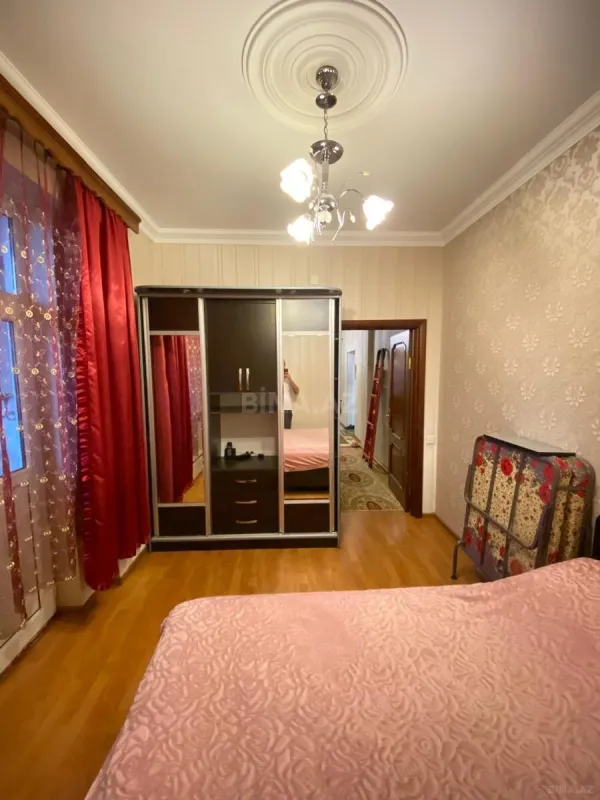 Kirayə verilir 3 otaqlı mənzil 80 m²