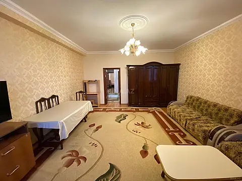 Kirayə verilir 3 otaqlı mənzil 80 m²