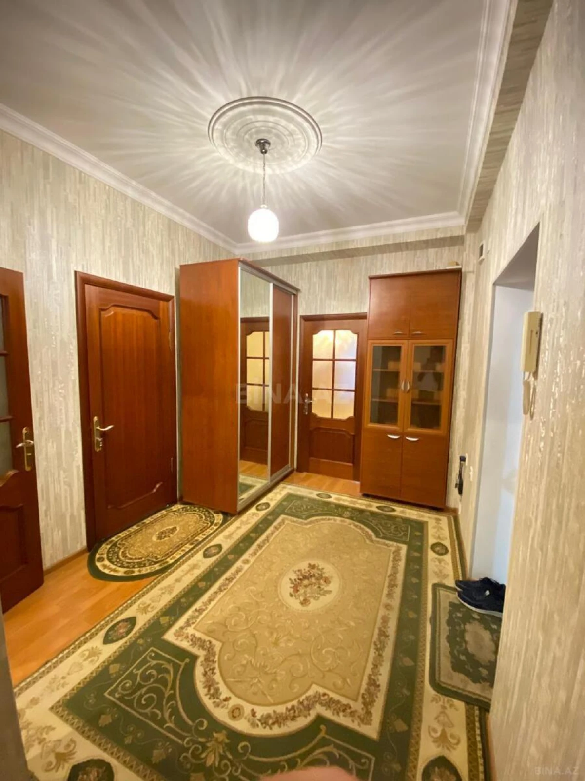 Kirayə verilir 3 otaqlı mənzil 80 m²