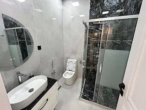 Satılır 5 otaqlı həyət evi 155 m²