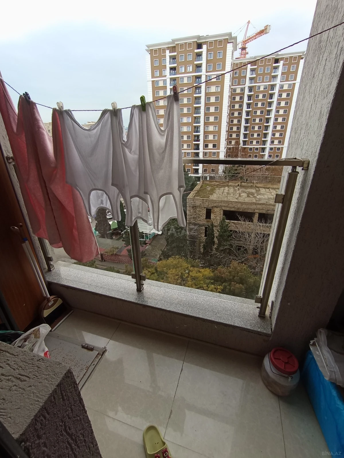 Satılır 1 otaqlı mənzil 38 m²