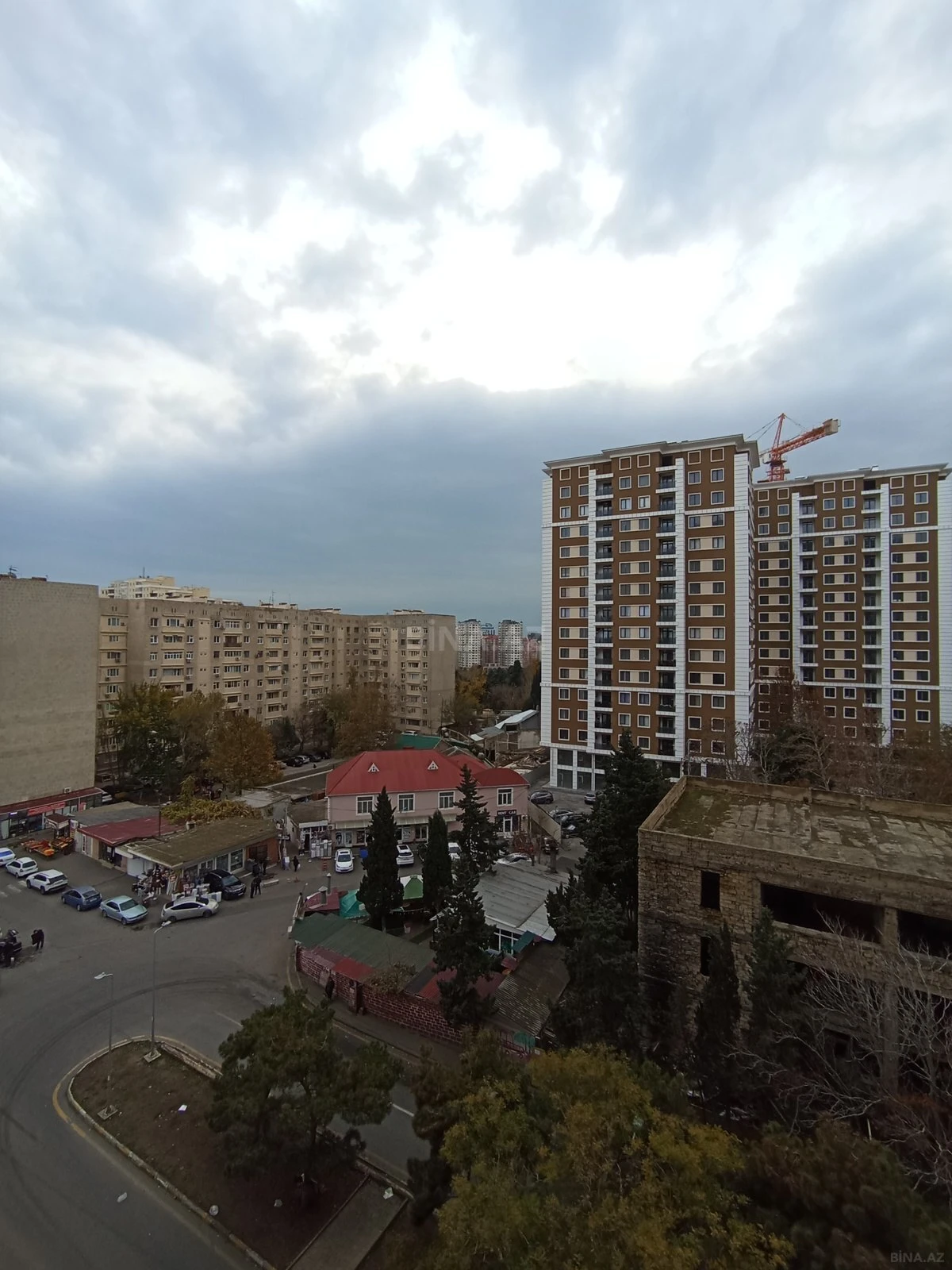 Satılır 1 otaqlı mənzil 38 m²