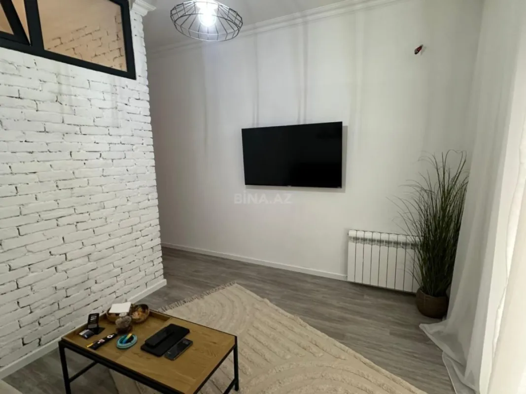 Satılır 2 otaqlı mənzil 45 m²