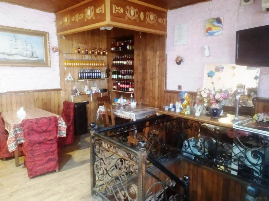 Satılır obyekt 145 m²