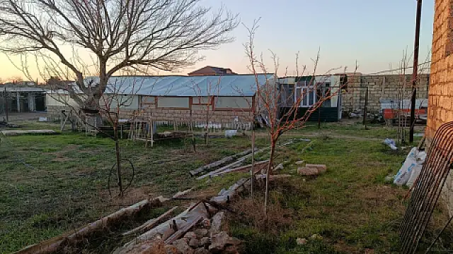 Satılır torpaq sahəsi 12 m²