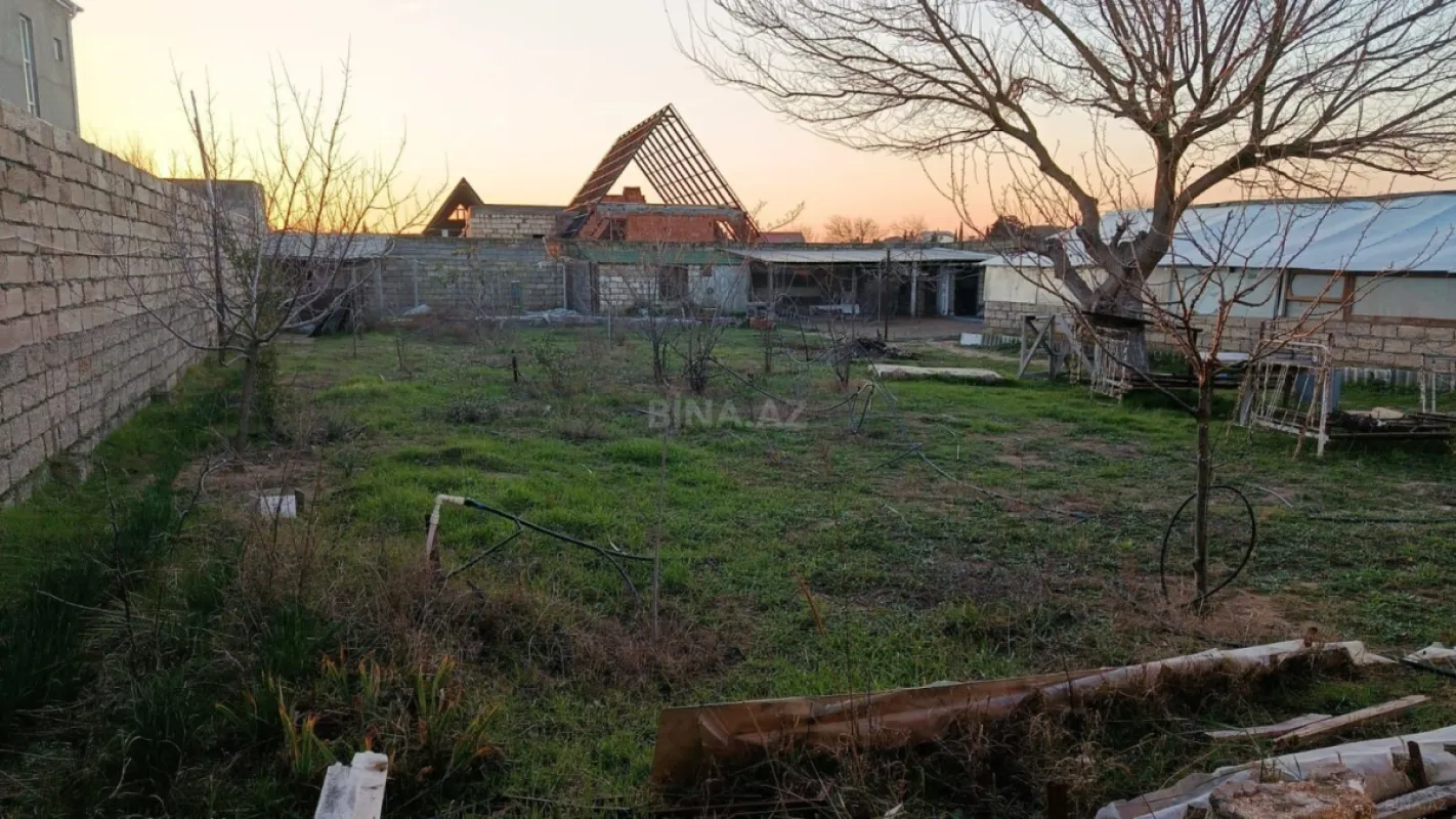 Satılır torpaq sahəsi 12 m²