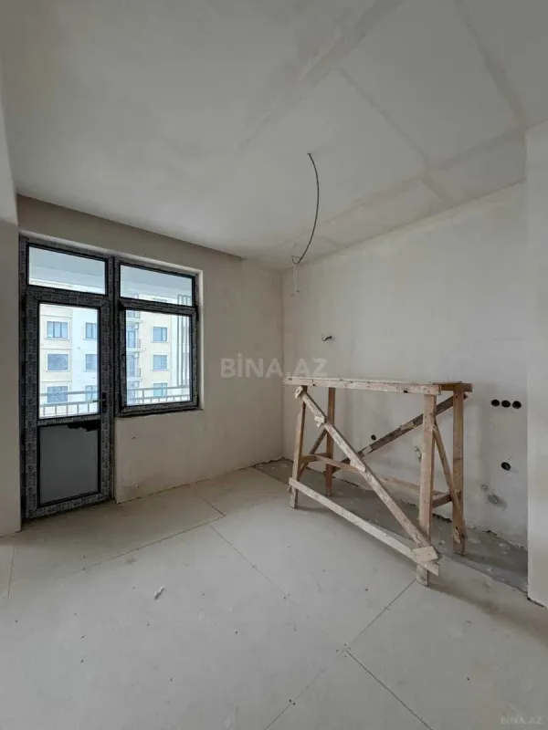 Satılır 3 otaqlı mənzil 81 m²
