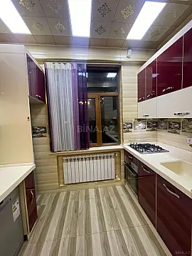 Kirayə verilir 2 otaqlı mənzil 70 m²