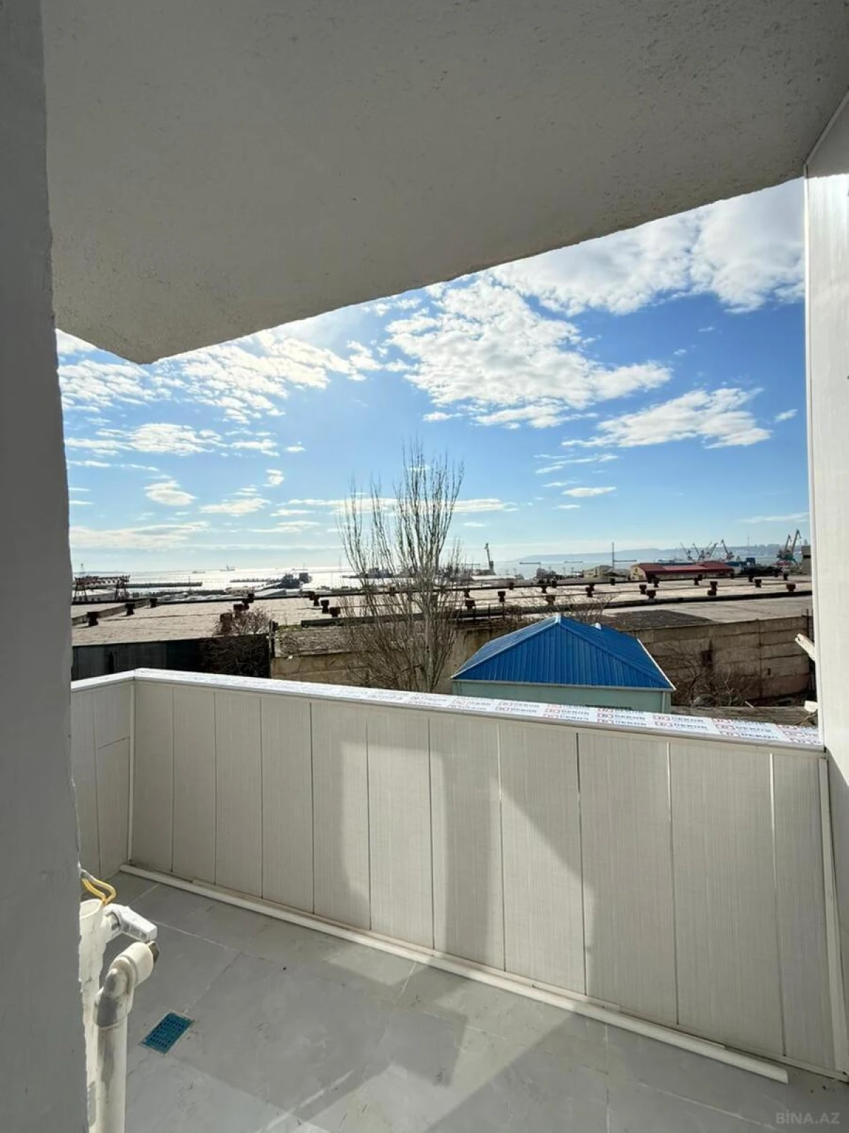 Satılır 2 otaqlı mənzil 45 m²