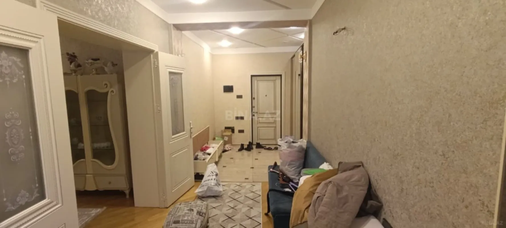 Kirayə verilir 4 otaqlı mənzil 110 m²