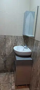 Kirayə verilir 2 otaqlı mənzil 41 m²