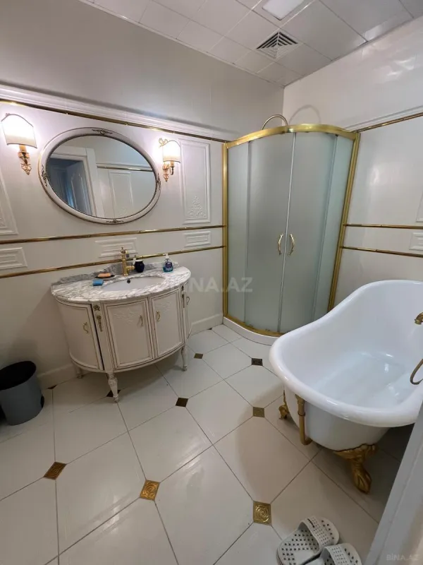 Kirayə verilir 3 otaqlı mənzil 170 m²