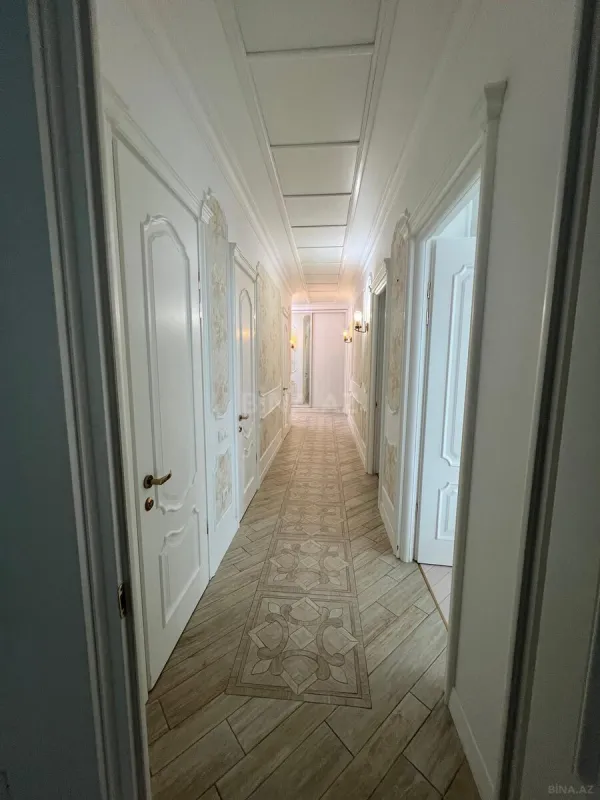 Kirayə verilir 3 otaqlı mənzil 170 m²