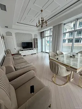 Kirayə verilir 3 otaqlı mənzil 170 m²