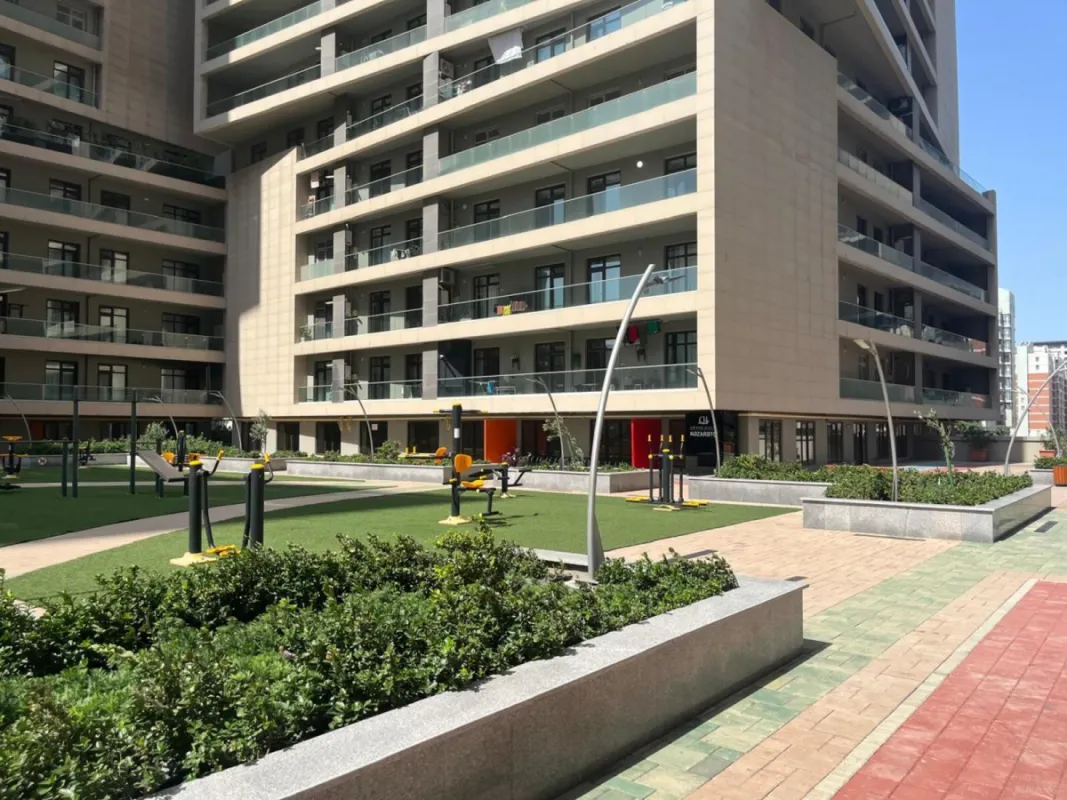 Satılır 2 otaqlı mənzil 65 m²