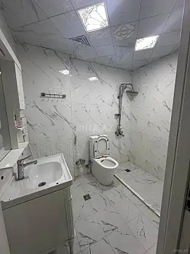 Kirayə verilir 2 otaqlı mənzil 74 m²