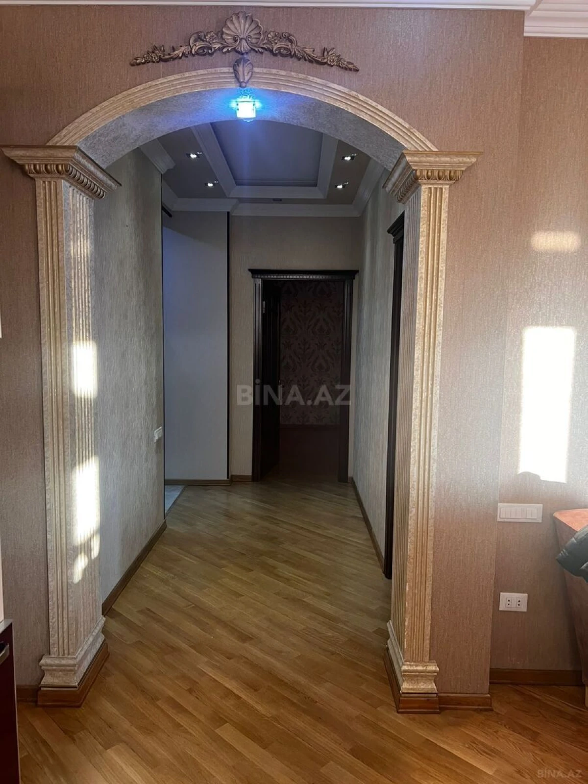 Kirayə verilir 3 otaqlı mənzil 120 m²