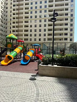 Kirayə verilir 2 otaqlı mənzil 80 m²