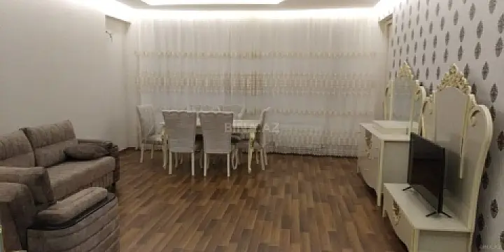 Kirayə verilir 3 otaqlı mənzil 140 m²