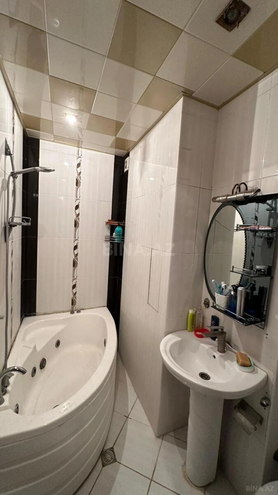 Satılır 3 otaqlı mənzil 90 m²
