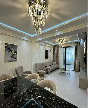 Satılır 3 otaqlı mənzil 105 m²