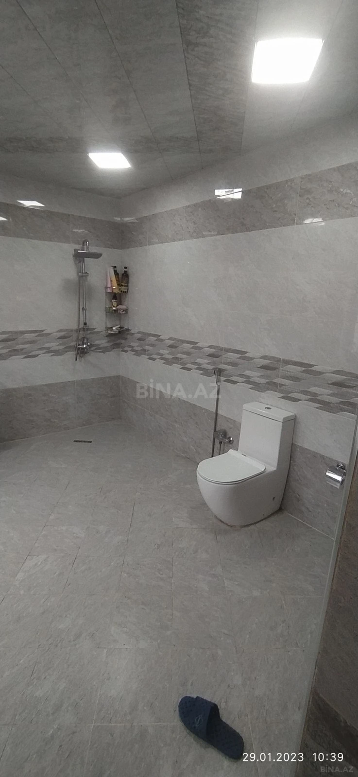 Satılır 4 otaqlı həyət evi 132 m²