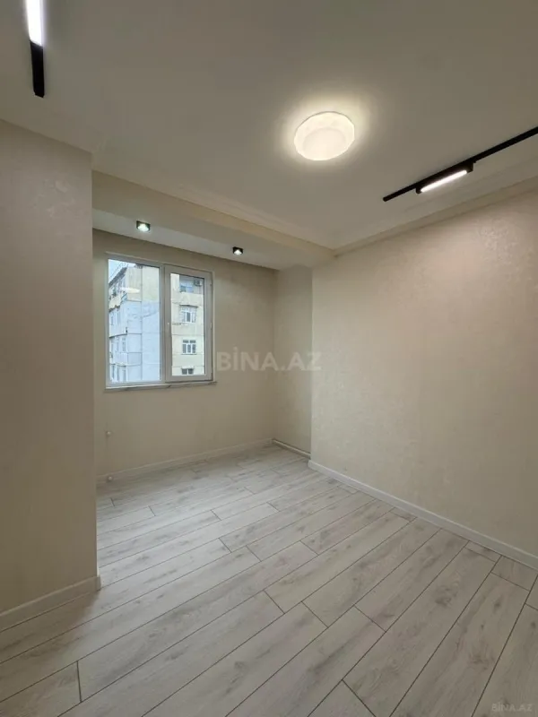 Satılır 2 otaqlı mənzil 45 m²