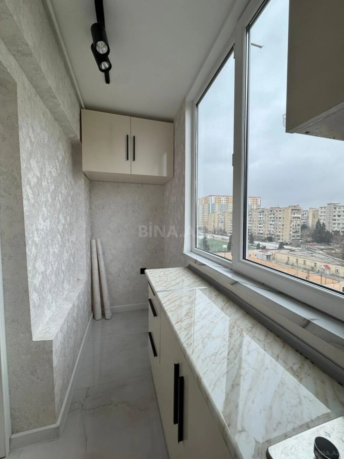 Satılır 2 otaqlı mənzil 45 m²