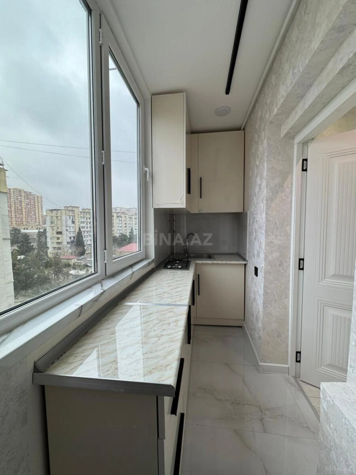 Satılır 2 otaqlı mənzil 45 m²