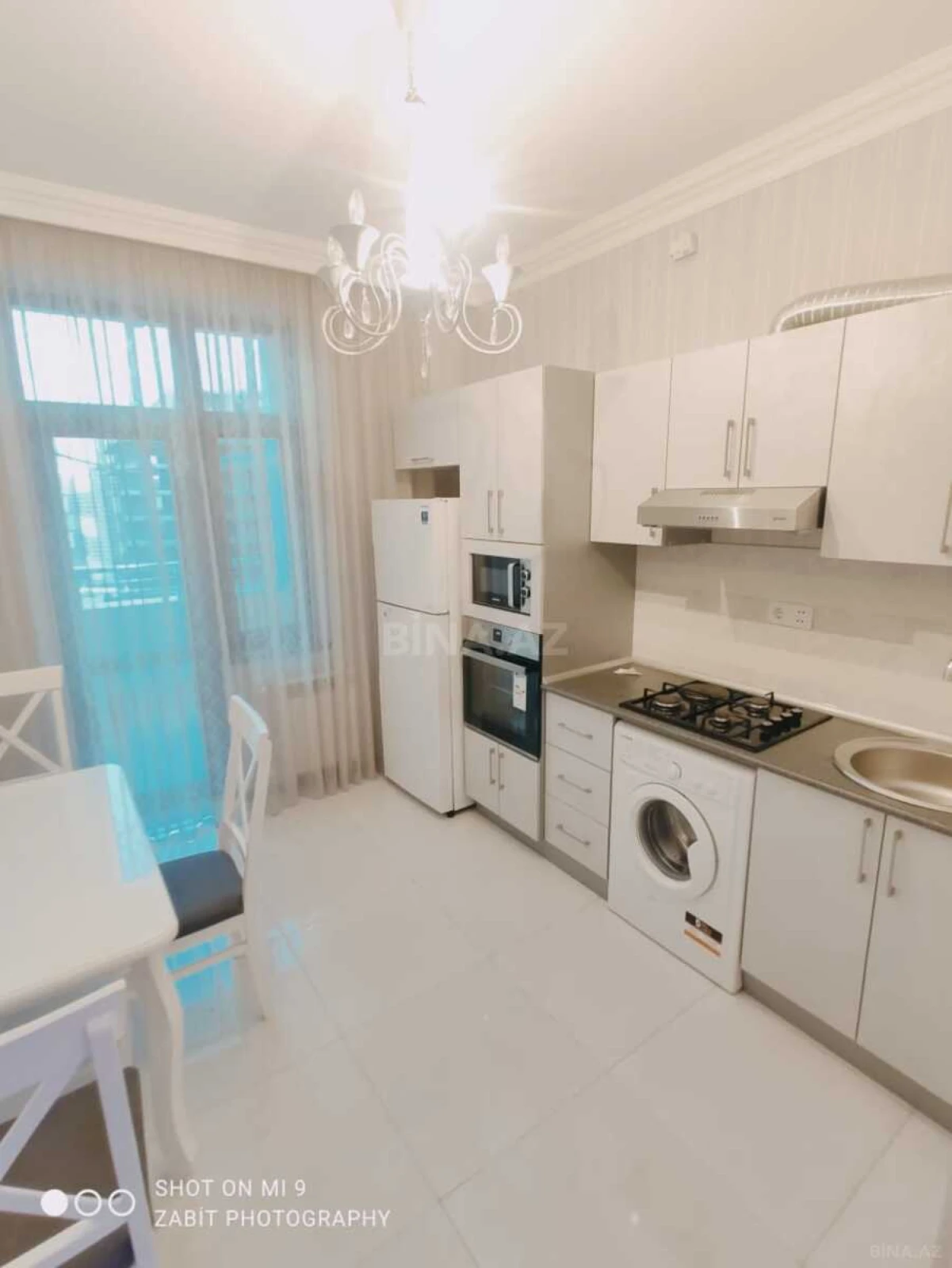 Kirayə verilir 2 otaqlı mənzil 80 m²
