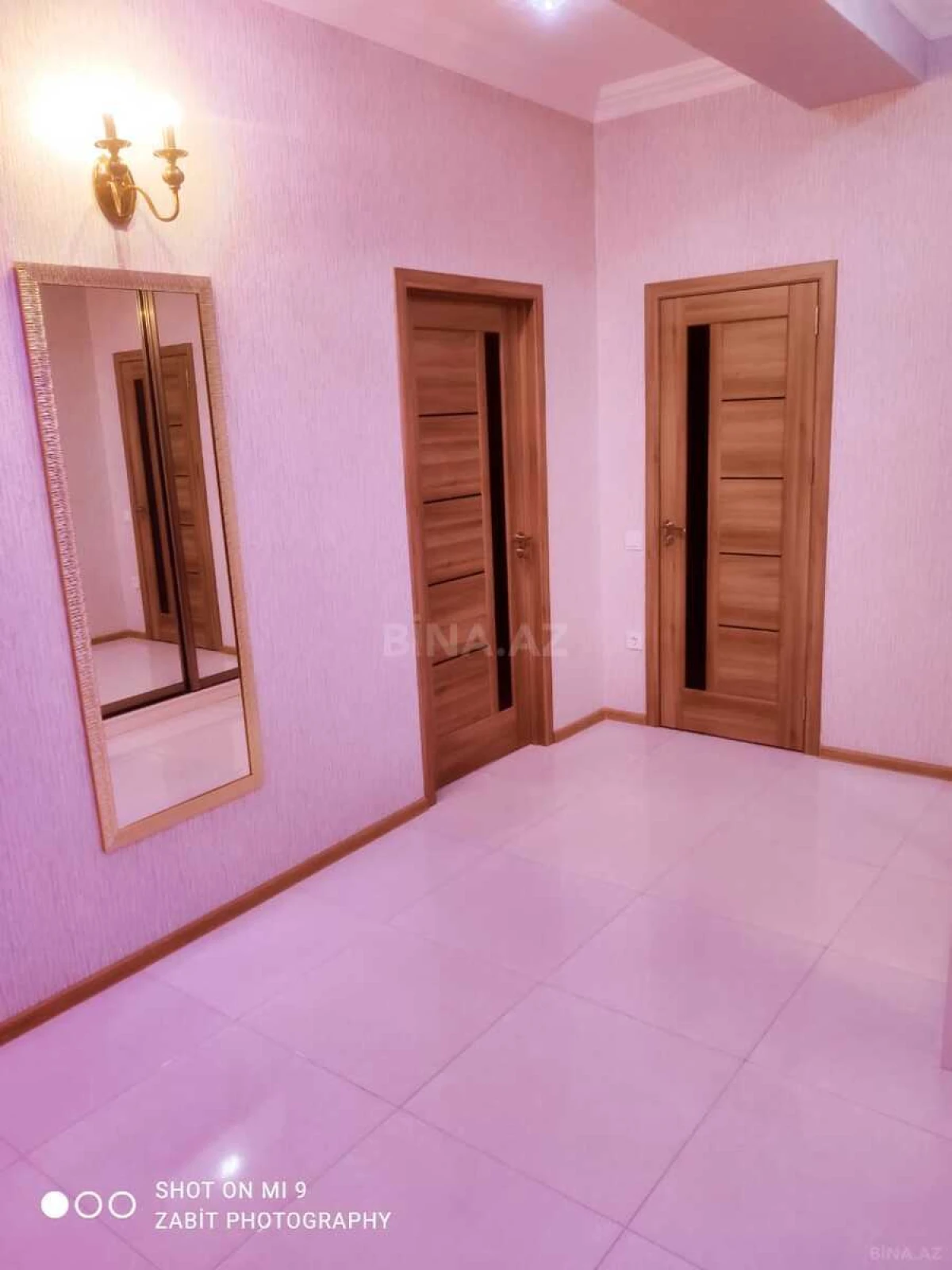 Kirayə verilir 2 otaqlı mənzil 80 m²