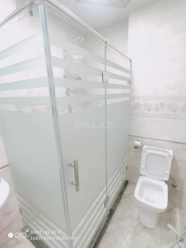 Kirayə verilir 2 otaqlı mənzil 80 m²