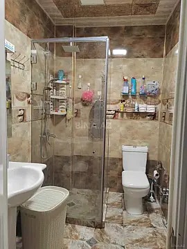 Satılır 2 otaqlı mənzil 110 m²