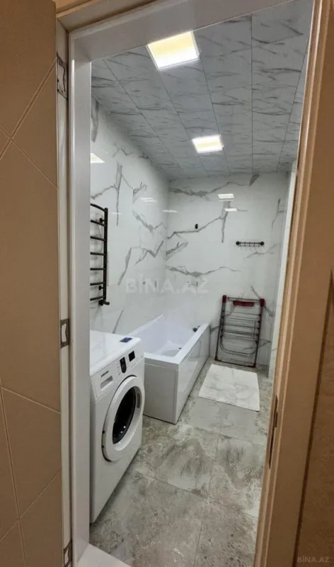Kirayə verilir 3 otaqlı mənzil 135 m²