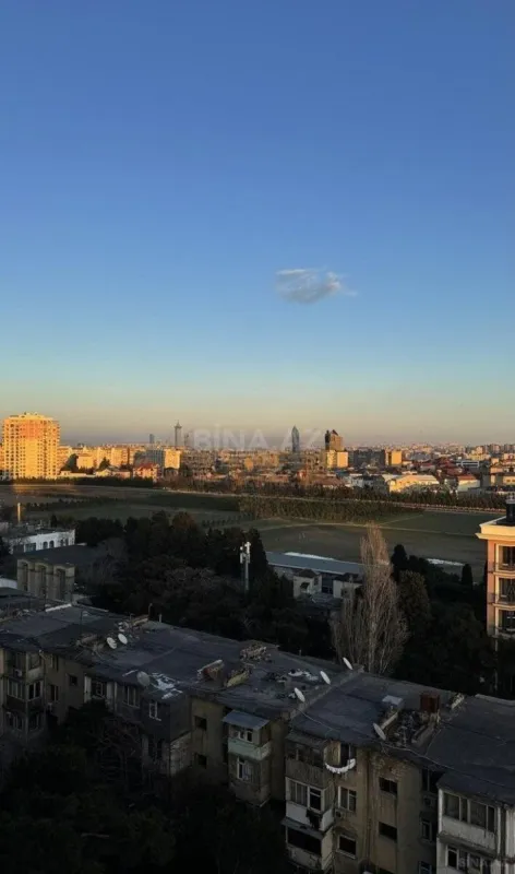 Kirayə verilir 3 otaqlı mənzil 135 m²