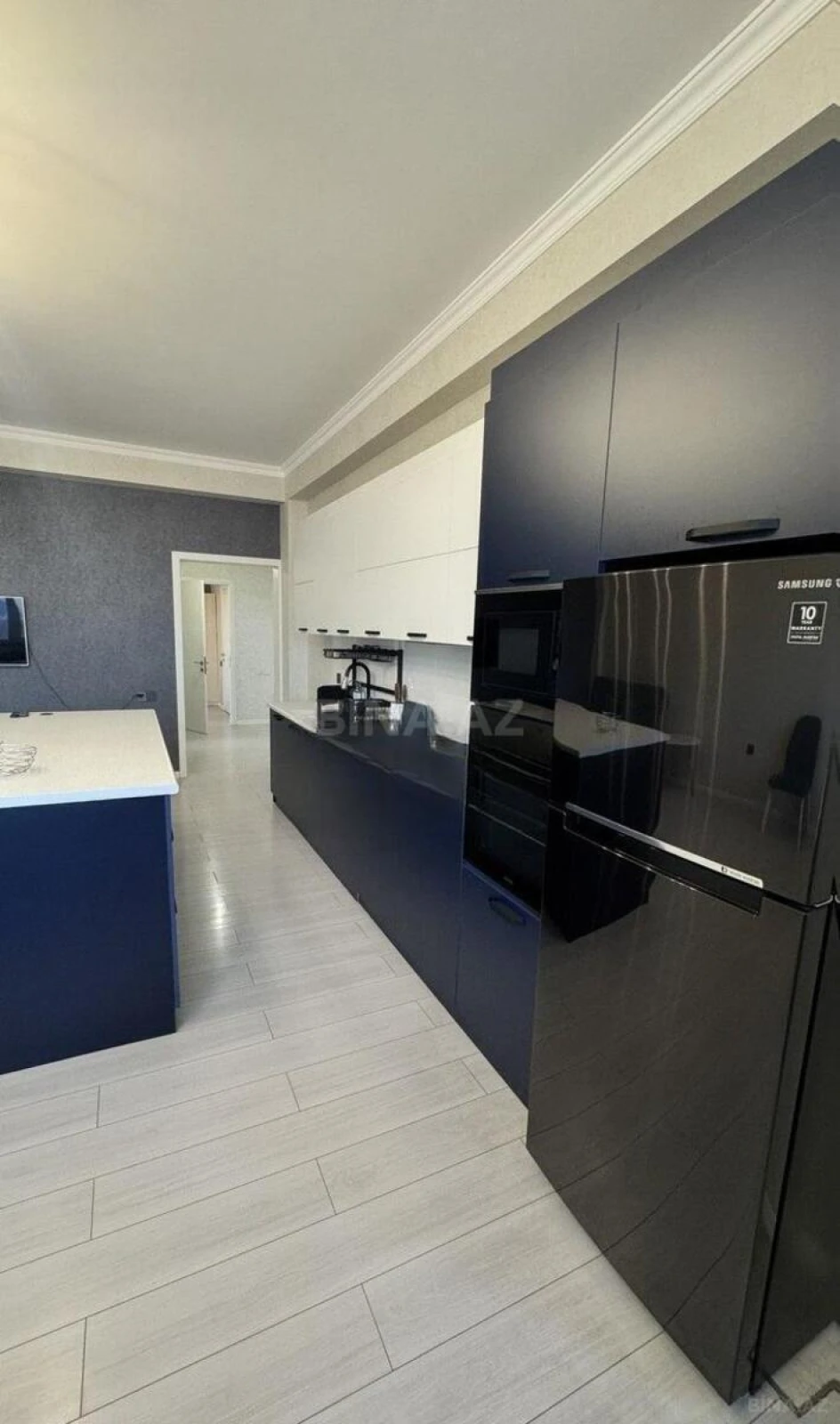 Kirayə verilir 3 otaqlı mənzil 135 m²