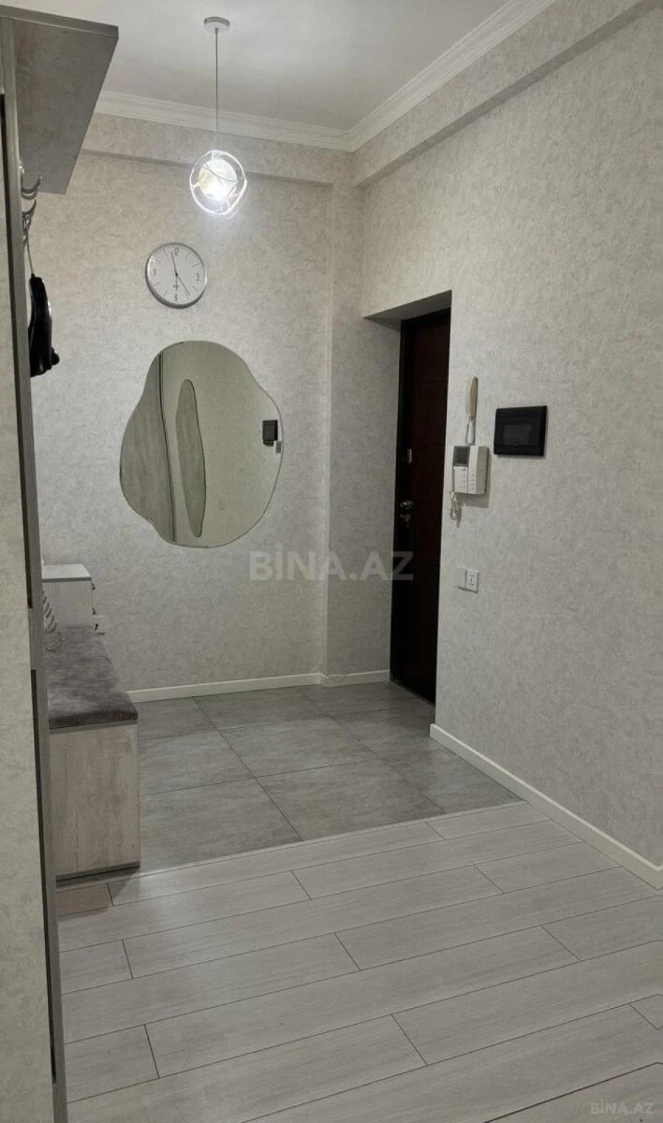 Kirayə verilir 3 otaqlı mənzil 135 m²