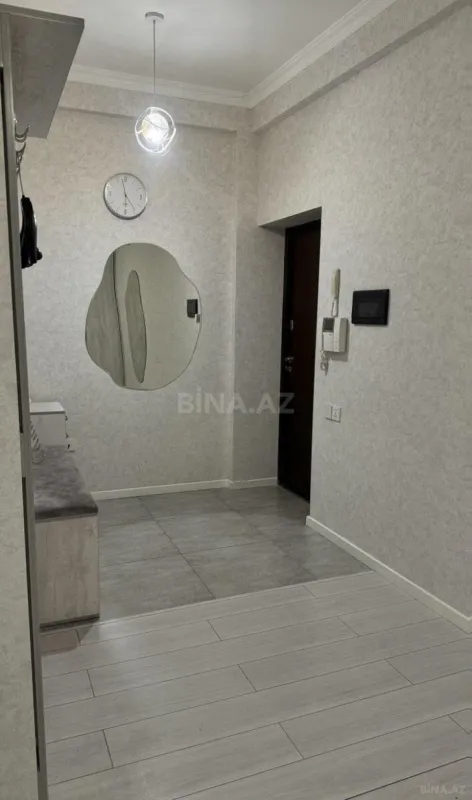 Kirayə verilir 3 otaqlı mənzil 135 m²