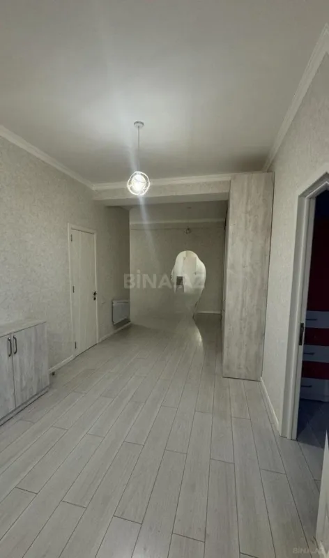 Kirayə verilir 3 otaqlı mənzil 135 m²