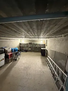 Satılır 6 otaqlı həyət evi 250 m²