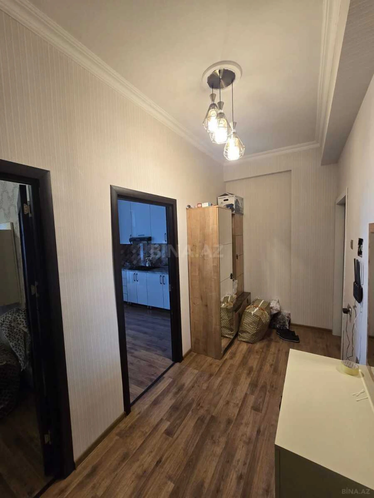Satılır 2 otaqlı mənzil 60 m²
