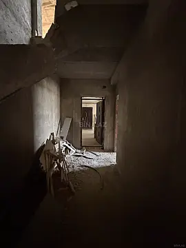 Satılır 4 otaqlı mənzil 110 m²