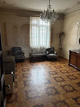 Kirayə verilir 3 otaqlı mənzil 120 m² — Bakı, Nərimanov 3 otaq 120.00 m²