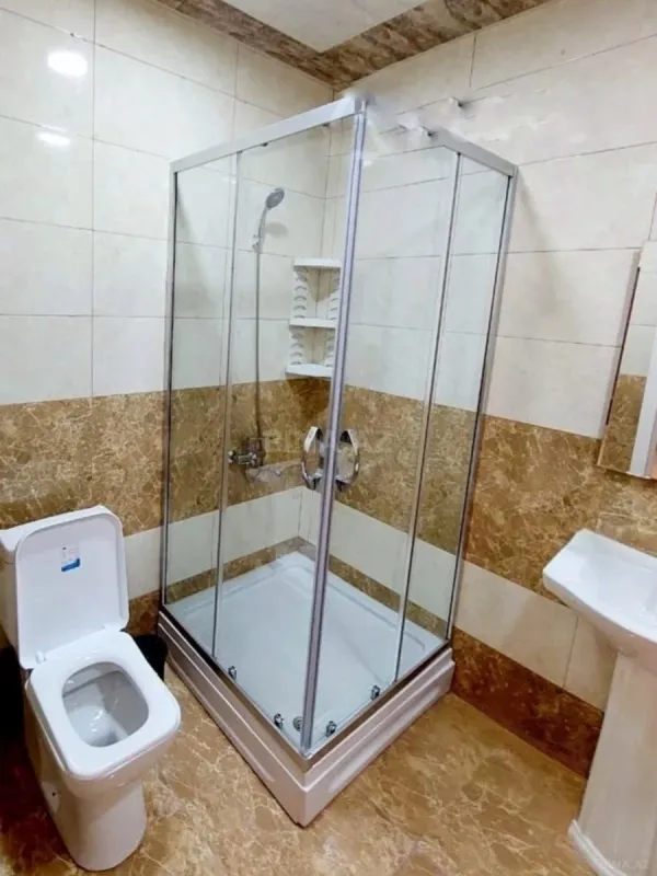 Kirayə verilir 2 otaqlı mənzil 65 m²