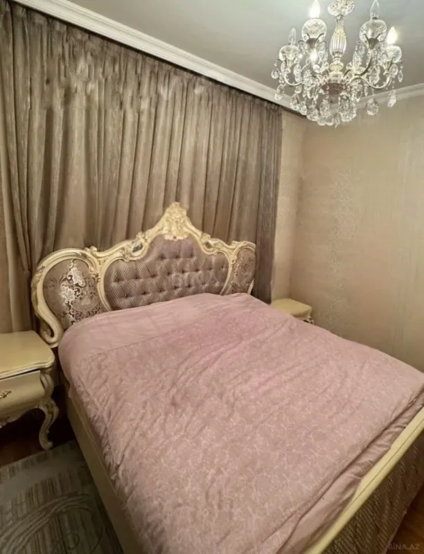 Kirayə verilir 2 otaqlı mənzil 65 m²