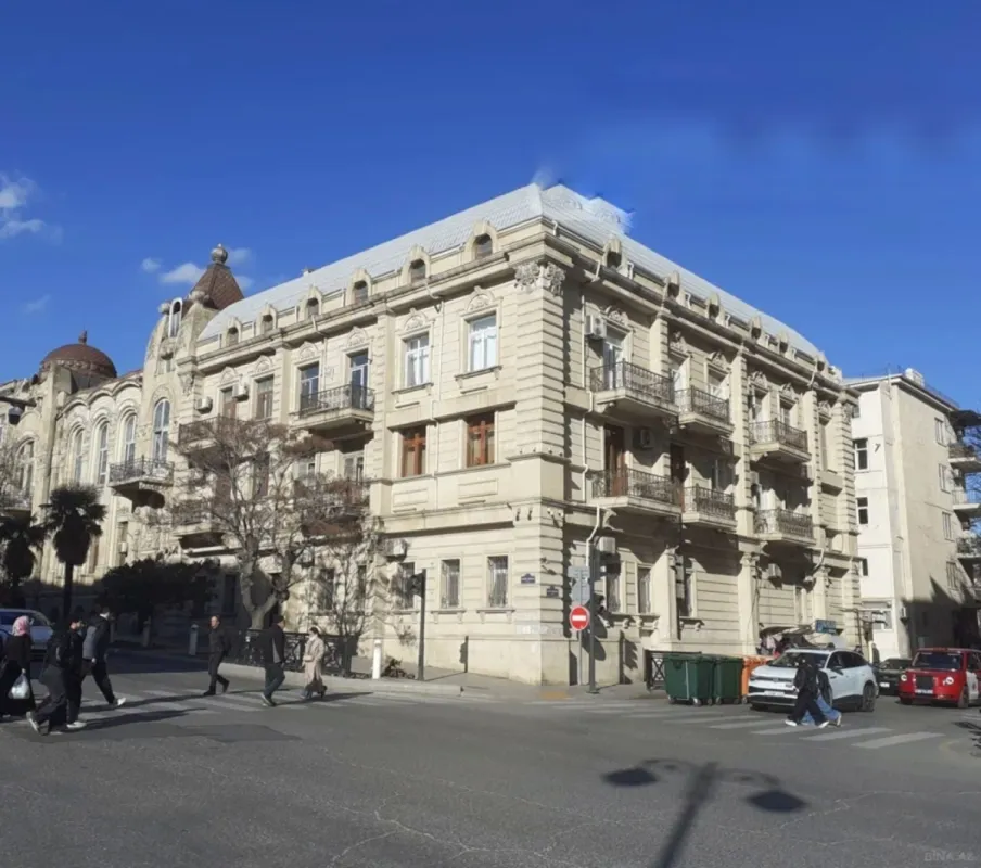 Kirayə verilir 2 otaqlı mənzil 65 m²