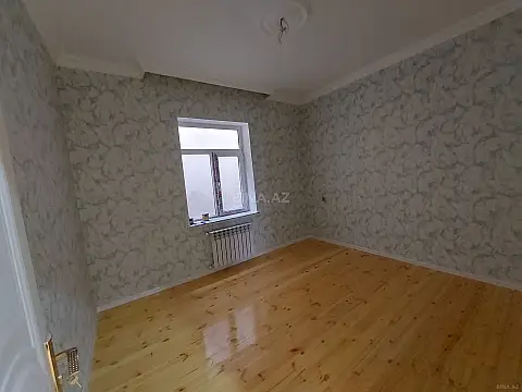 Satılır 4 otaqlı həyət evi 130 m²