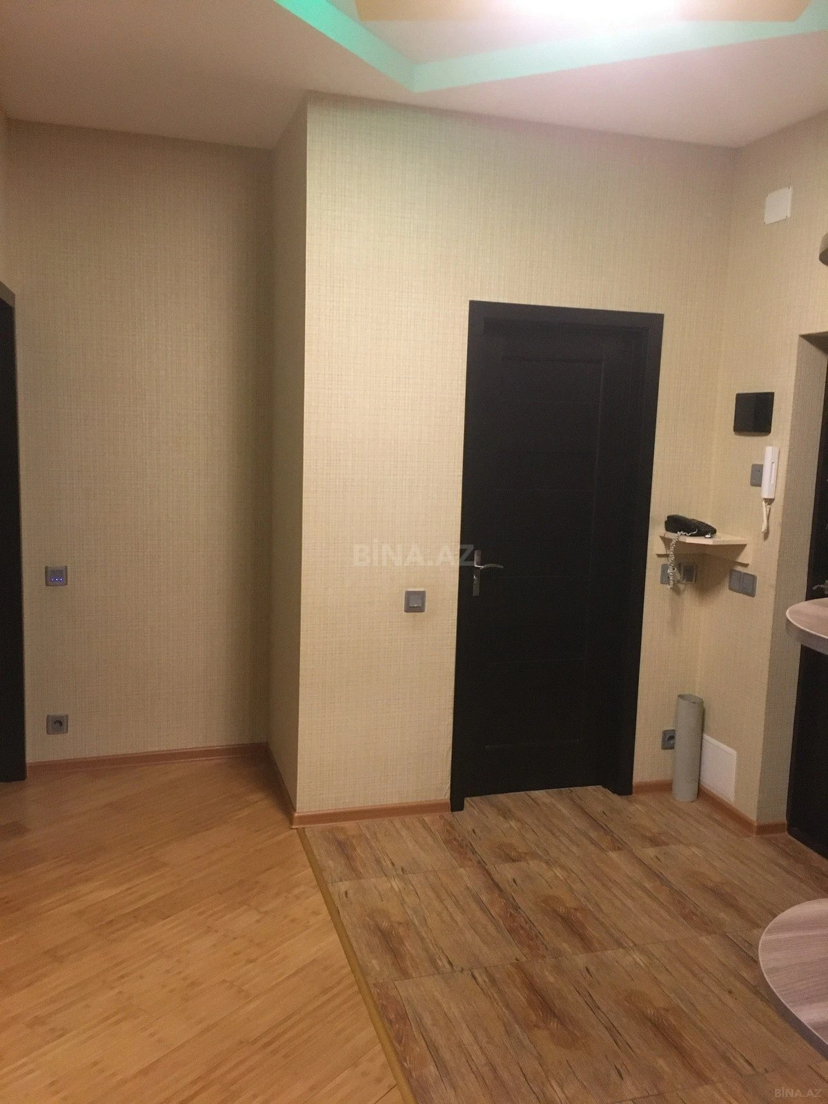 Satılır 2 otaqlı mənzil 56.2 m²