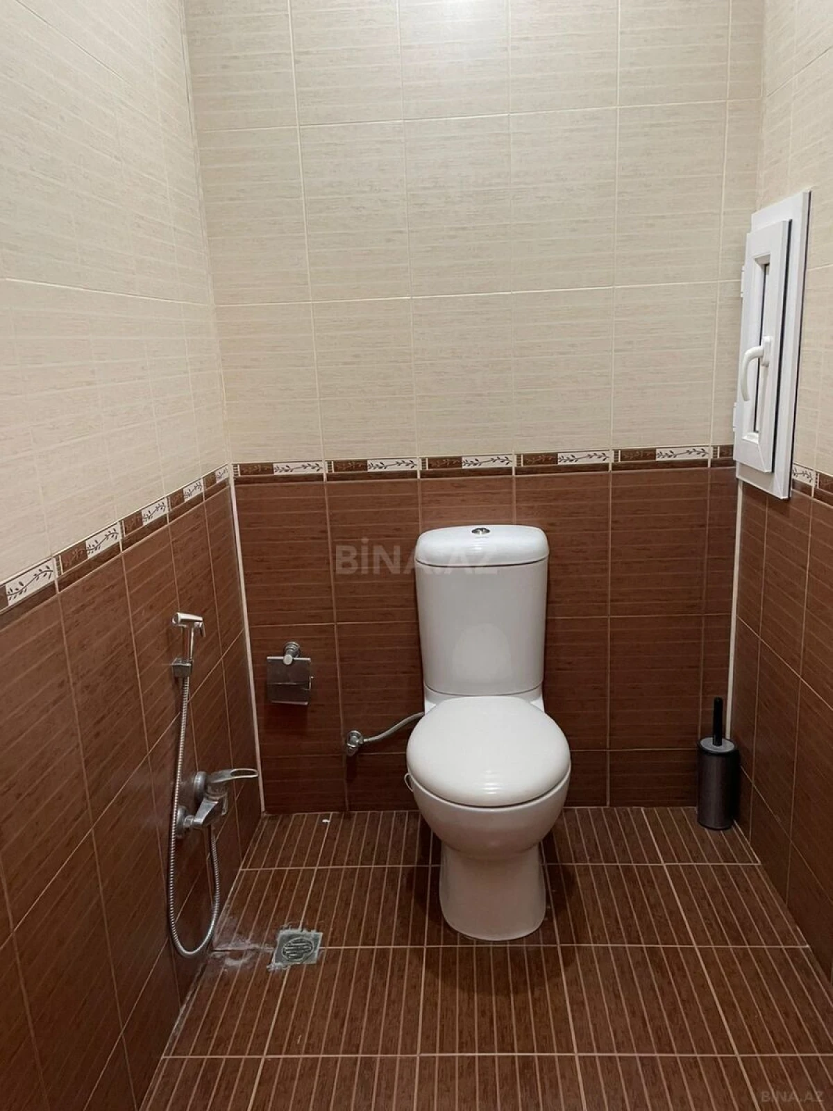 Kirayə verilir 2 otaqlı mənzil 110 m²