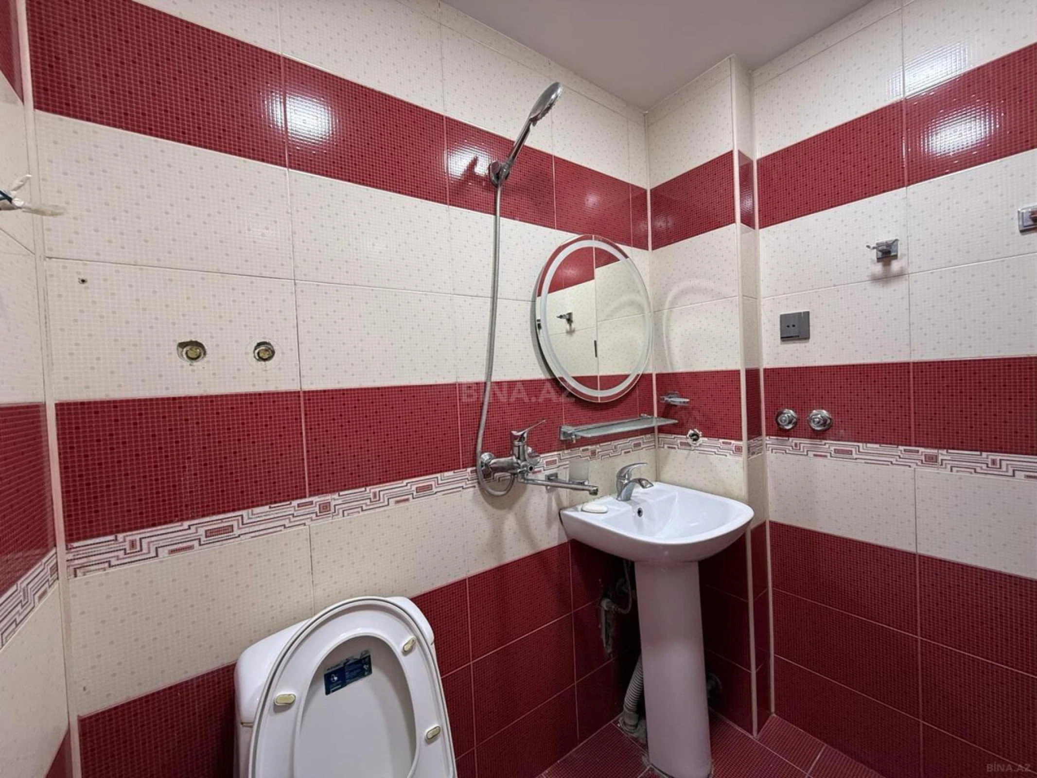 Satılır 2 otaqlı mənzil 40 m²